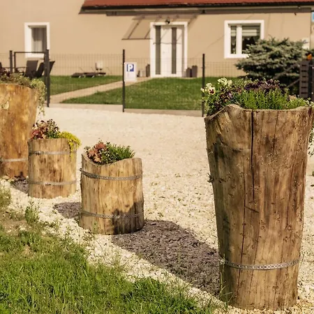 Apartament Pod Lasem Διαμέρισμα *