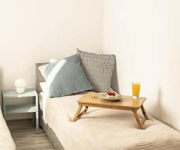 Apartament Pod Lasem Apartmán